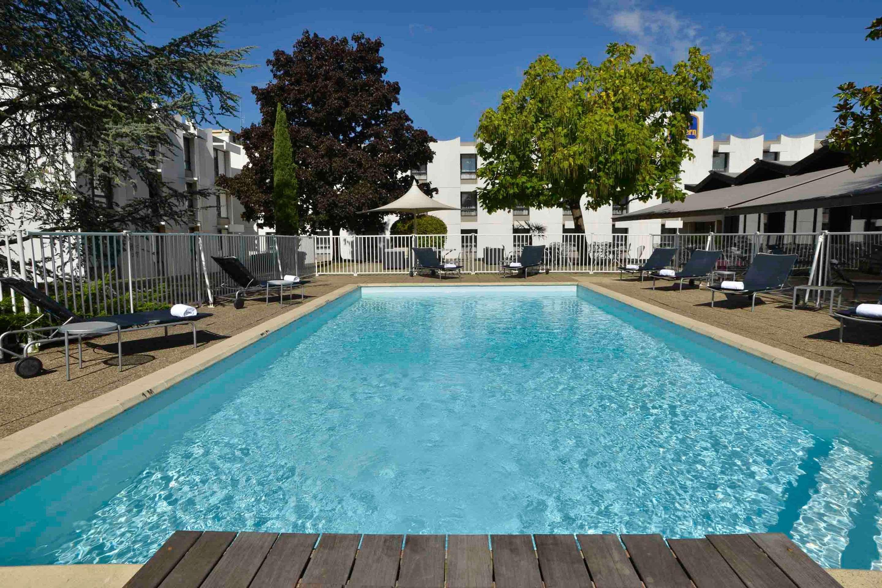 Best Western Porte Du Forez Andrezieux-Boutheon Eksteriør bilde